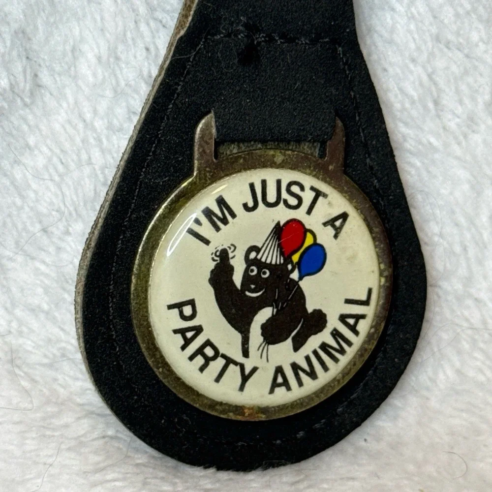 Vintage 80's I'm Just A Party Animal Bear‎ Party Hat Birthday Round Keychain